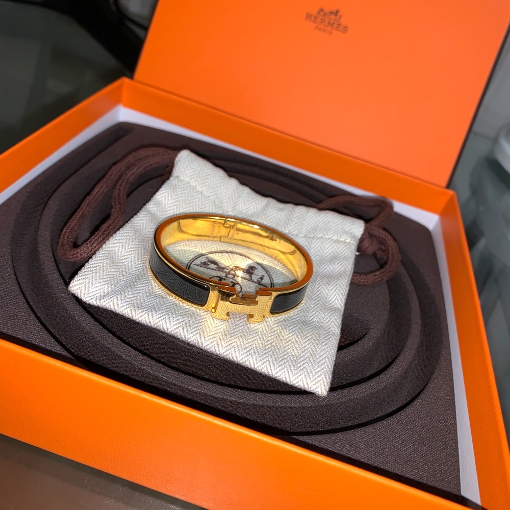 Authentic Hermès Black Noir Clic H Bracelet (PM)